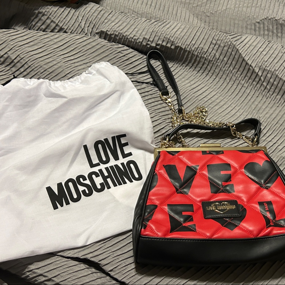 Love Moschino Red and Black Heart Shoulder Bag